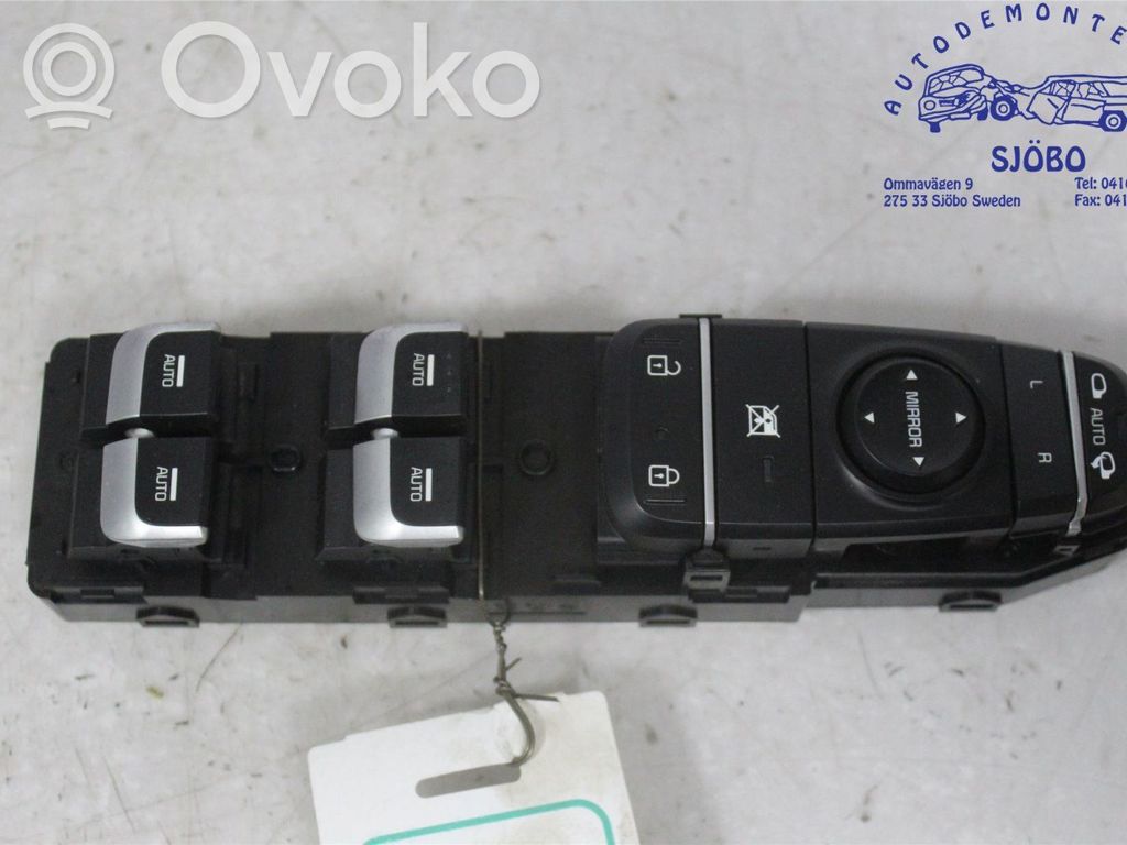 KIA Optima Electric window control switch 
