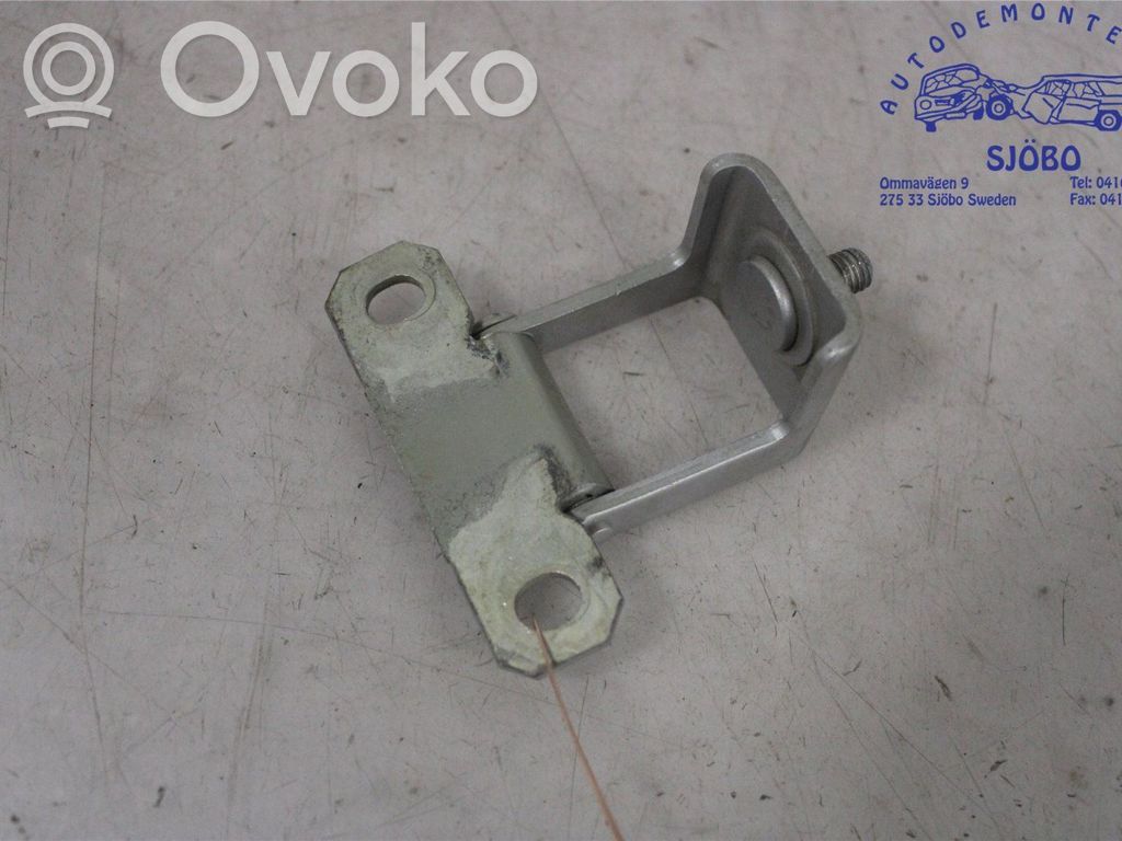 Tailgate/trunk/boot hinge   8200270332,M07338R,M07338R
