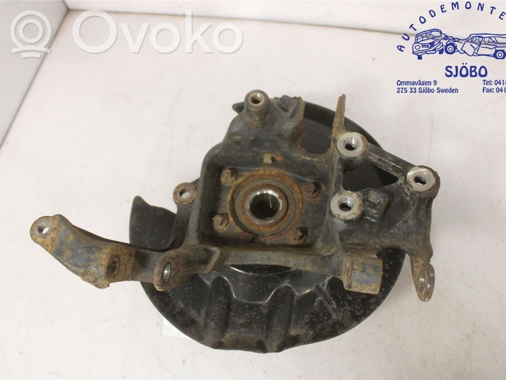 Cubo de rueda delantera   2338666,2361440