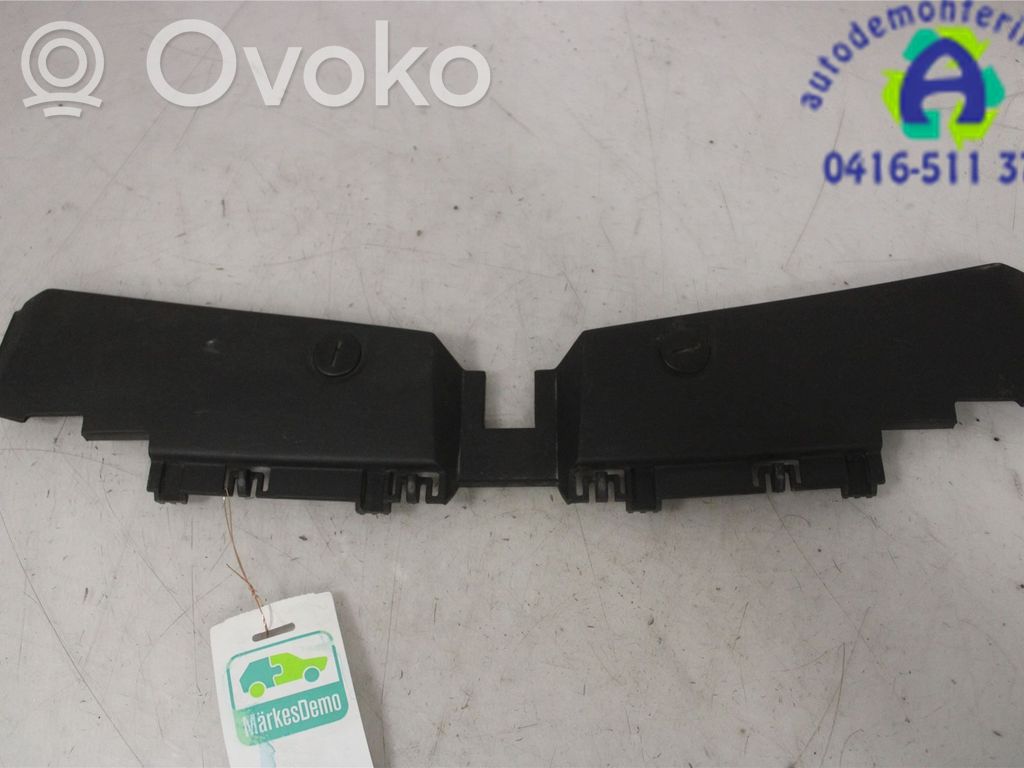 Volvo 940 Kita išorės detalė 