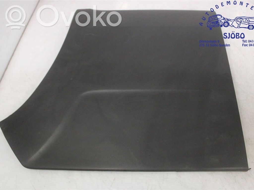 Panel lateral trasero   735684292,735775464,1311712070