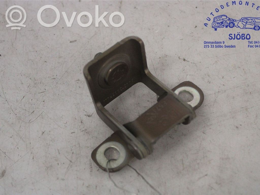 Renault Clio IV Tailgate/trunk/boot hinge 