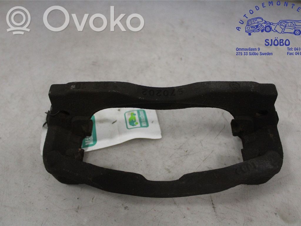 Iveco Daily 6th gen Etujarrun jarrusatulan kannatin 