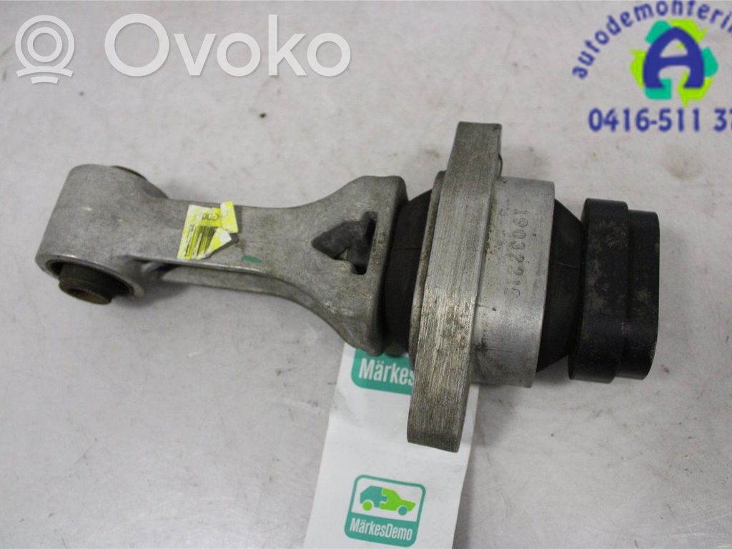 KIA Ceed Engine mounting bracket 