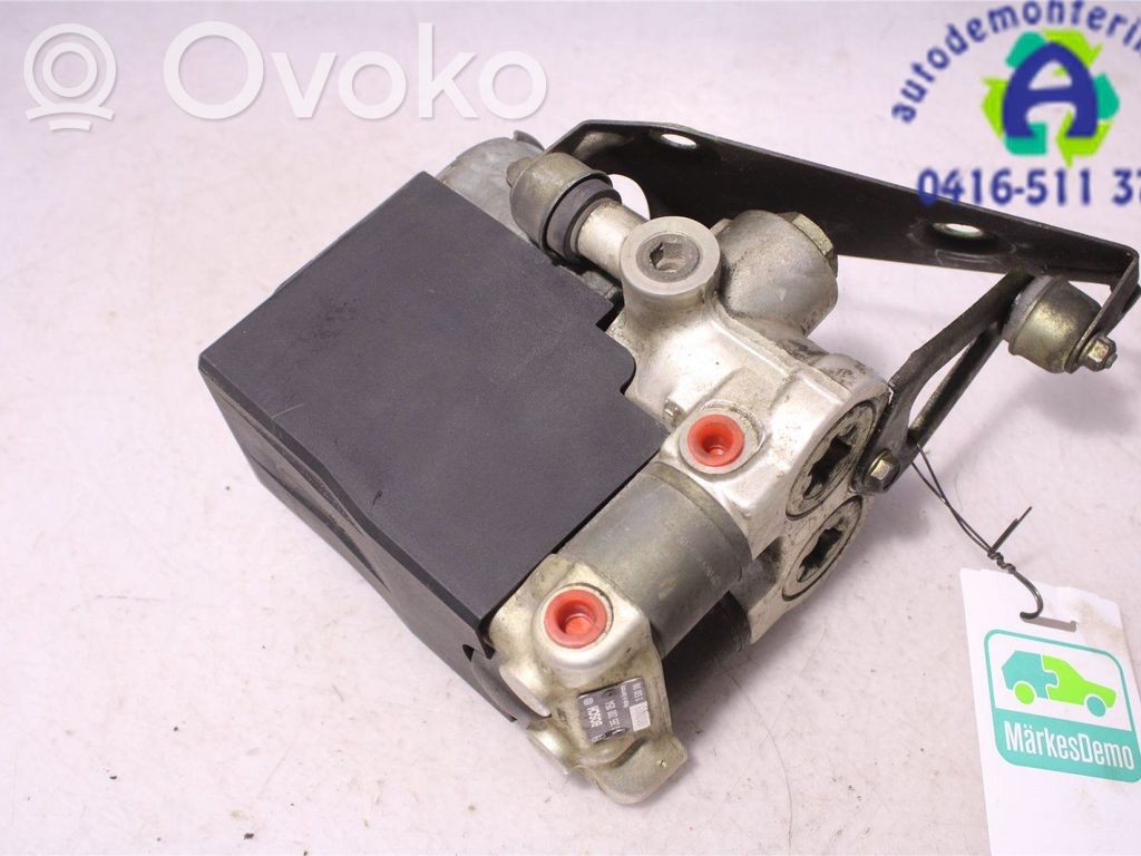 Volvo 740 ABS Pump 