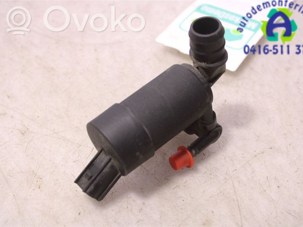 Windscreen/windshield washer pump   2205506,BV6117K624BB,BV6117K624BB
