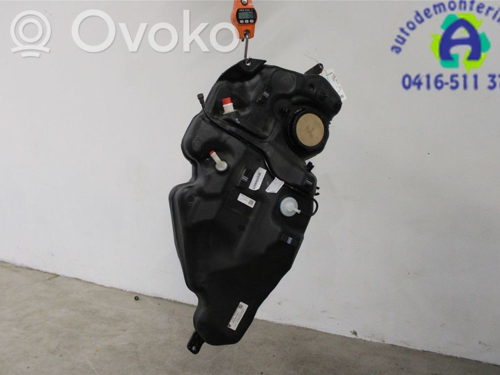 Degvielas tvertne   2390952