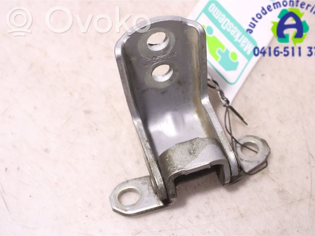 Nissan Note (E12) Rear door lower hinge 