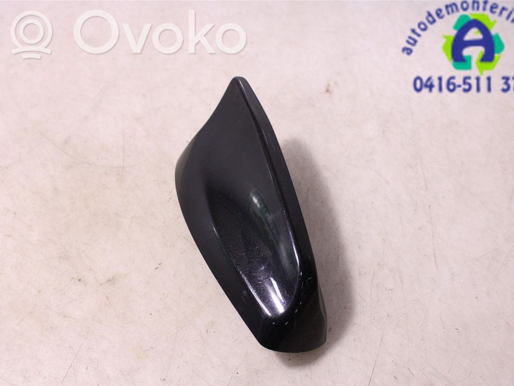 GPS-pystyantenni   C2D38128,FW9319C089AA,FW9319C089AA