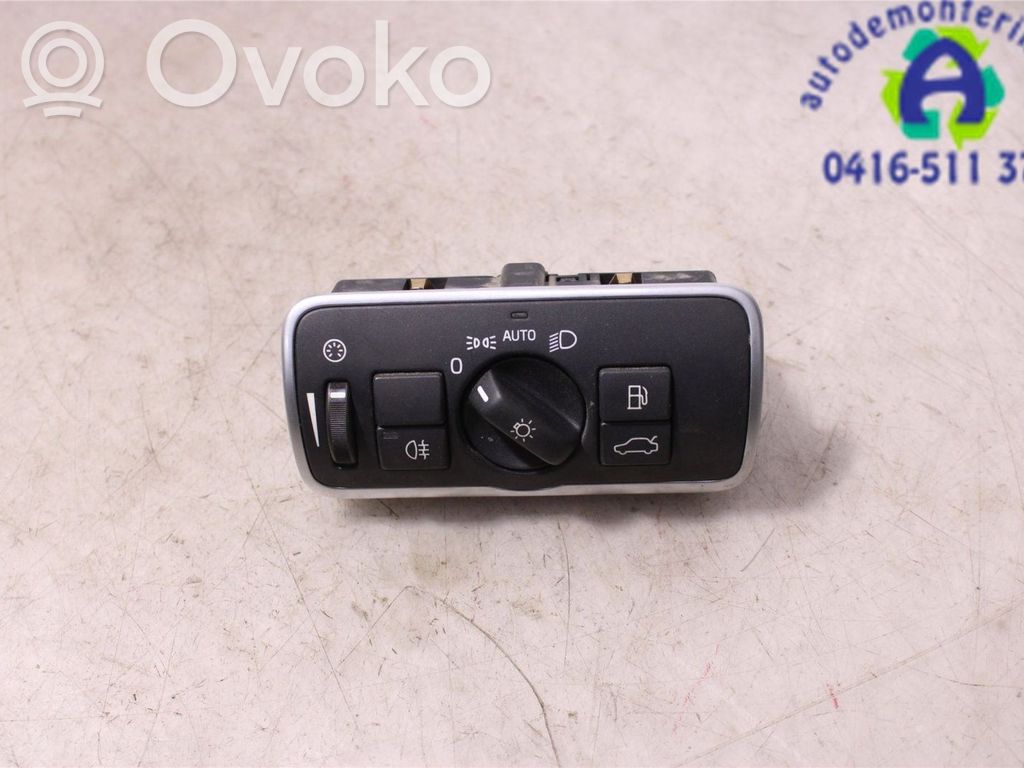 Light switch   31443839,30739448,30739448