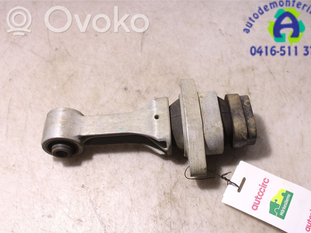 KIA Ceed Engine mounting bracket 