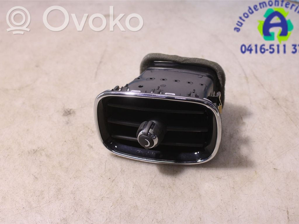 Mini Cooper Countryman F60 Dysze / Kratki środkowego nawiewu deski rozdzielczej 