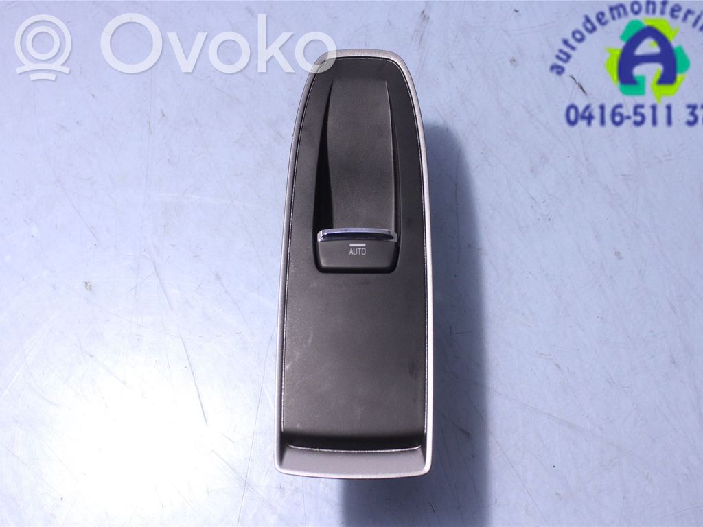 Subaru Outback (BT) Electric window control switch 
