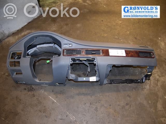 Volvo XC70 Panelė 