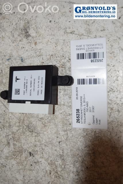 Tesla Model S Kiti valdymo blokai/ moduliai 