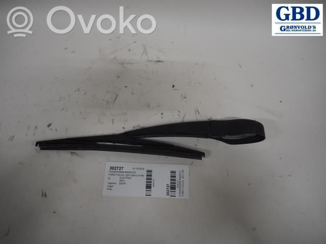 Ford Focus Rear wiper blade arm 