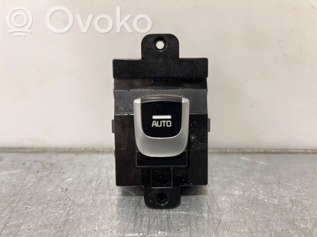 KIA Optima Electric window control switch 