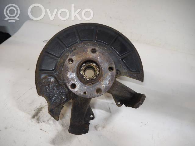 Volkswagen Jetta VI Achsschenkel vorne 