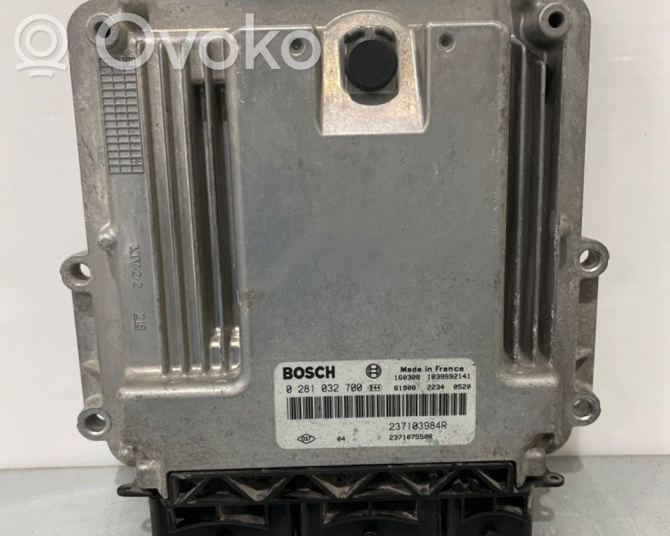 Opel Vivaro Engine control unit/module ECU 