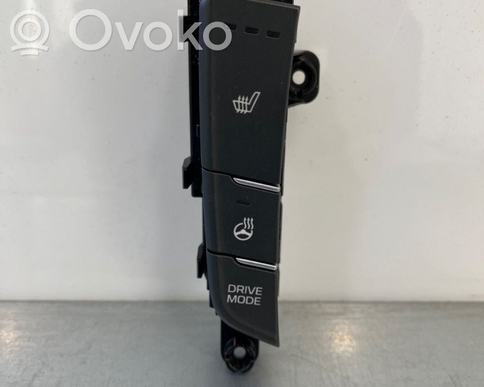 Hyundai i30 Schalter Sitzheizung 