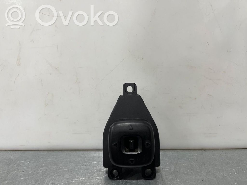Mazda 3 I Wing mirror switch 