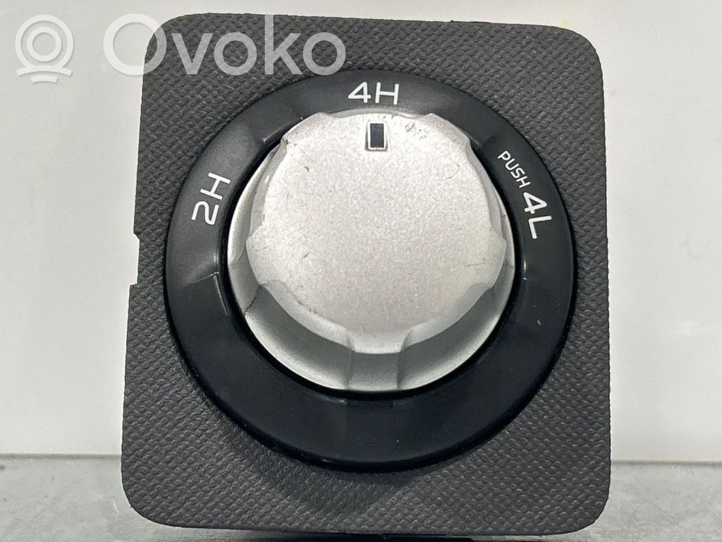 Isuzu D-Max Other switches/knobs/shifts 