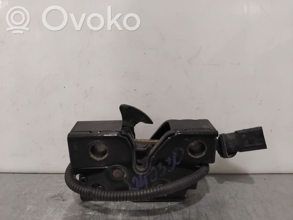 Volkswagen Scirocco Engine bonnet/hood lock/catch 