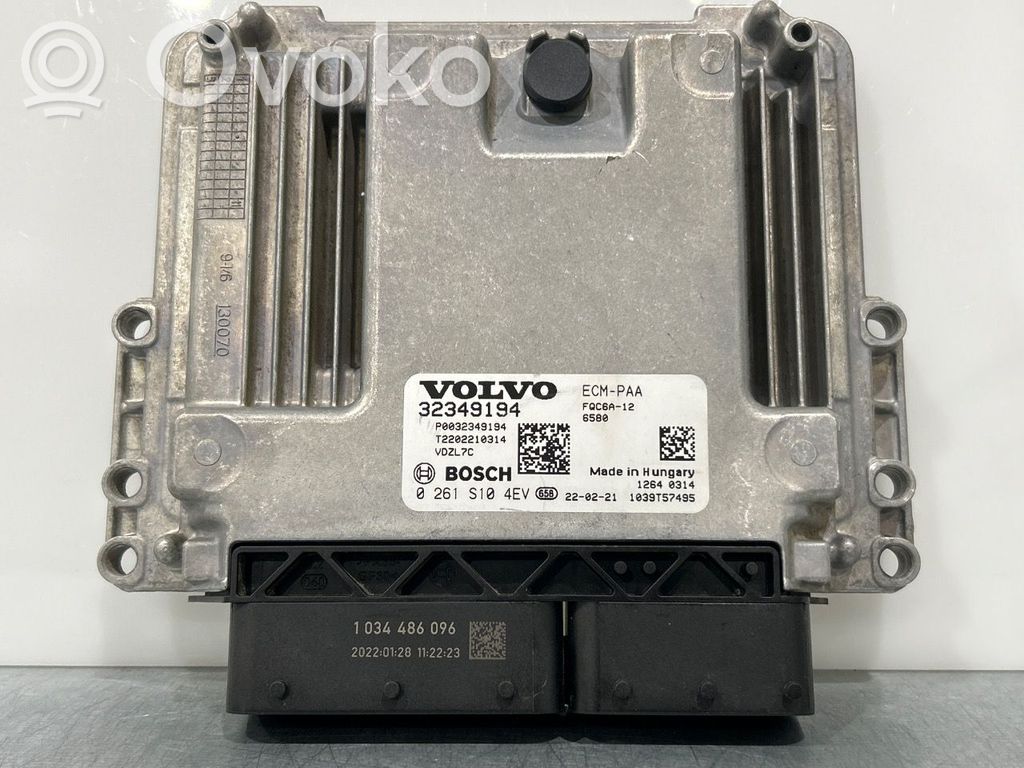 Volvo XC40 Engine control unit/module ECU 