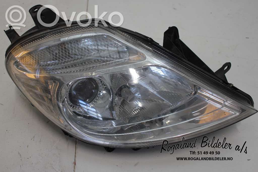 Citroen C8 Headlight/headlamp 