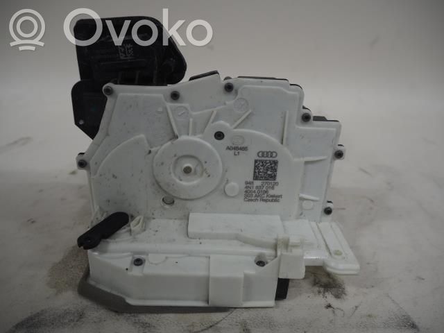 Porsche Taycan 9J1 Front door lock 