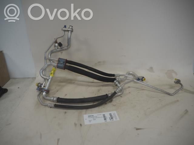 Ilmastointilaitteen putki (A/C)   109215700F,109215700F