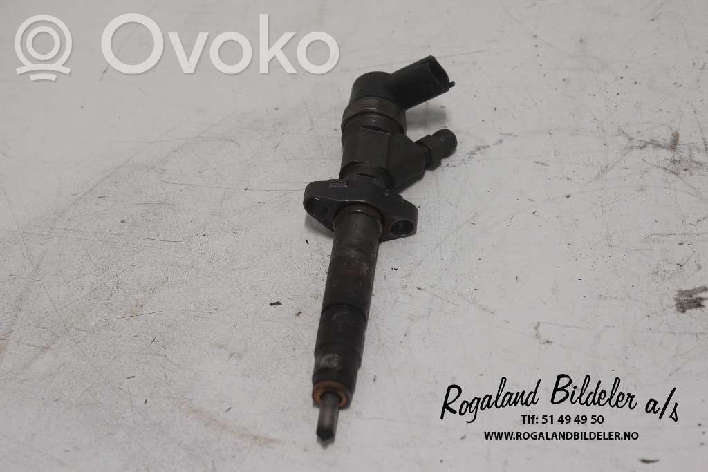 Opel Vivaro Inyector de combustible 