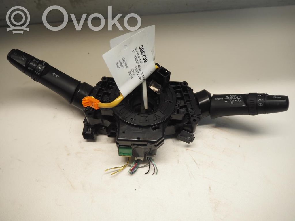 Peugeot 4008 Interruptor de control multifunción 