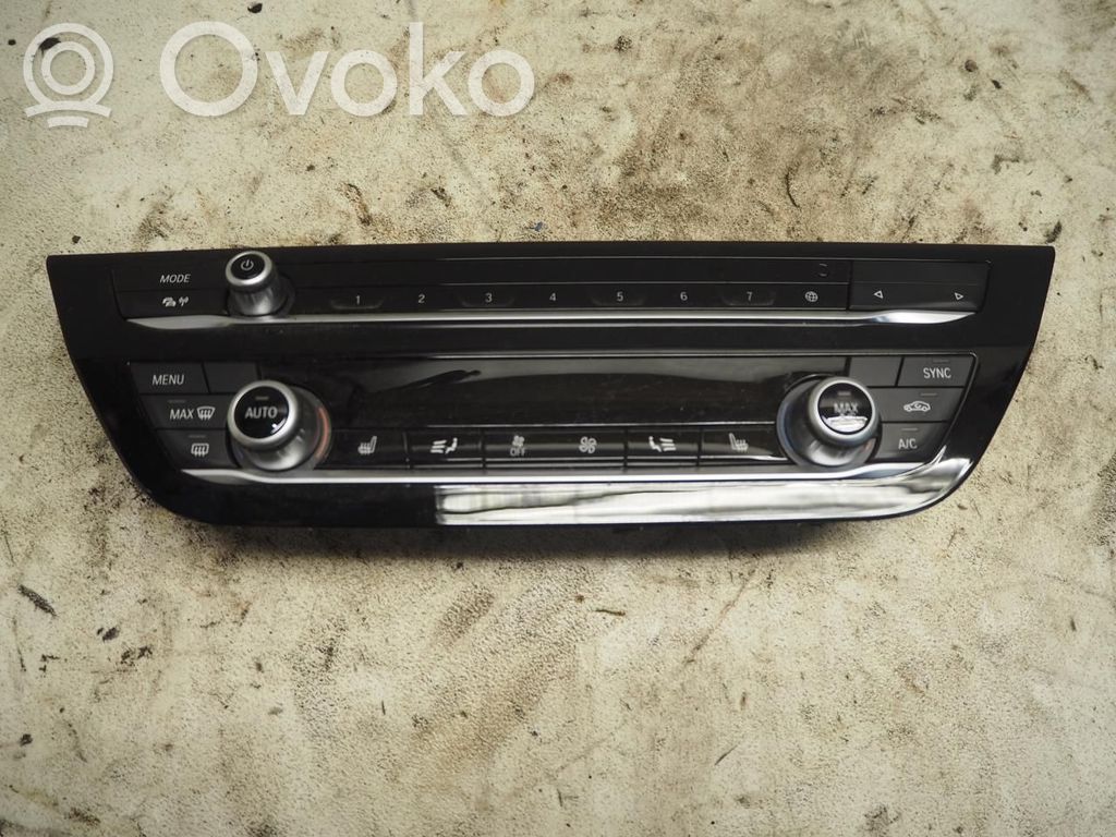 Panel klimatyzacji / Ogrzewania   64115A481B5,64117947699,6411795198301,64115A481B5,64117947699,6411795198301