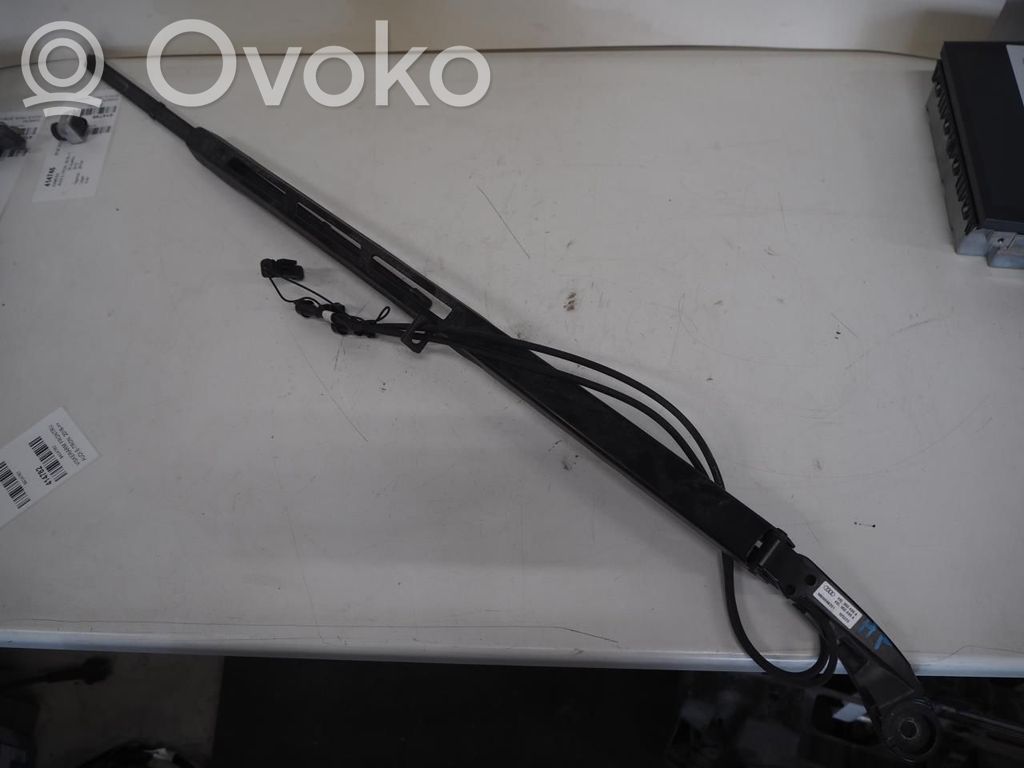 Ramię wycieraczki szyby przedniej / czołowej   4KL955408A,4KL955408A