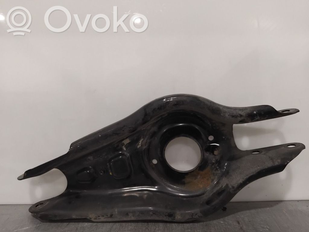 Svira   104445100F,104445100F,104445100F,104445100F