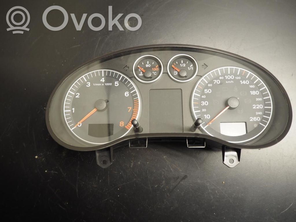 Audi A3 S3 8P Speedometer (instrument cluster) 