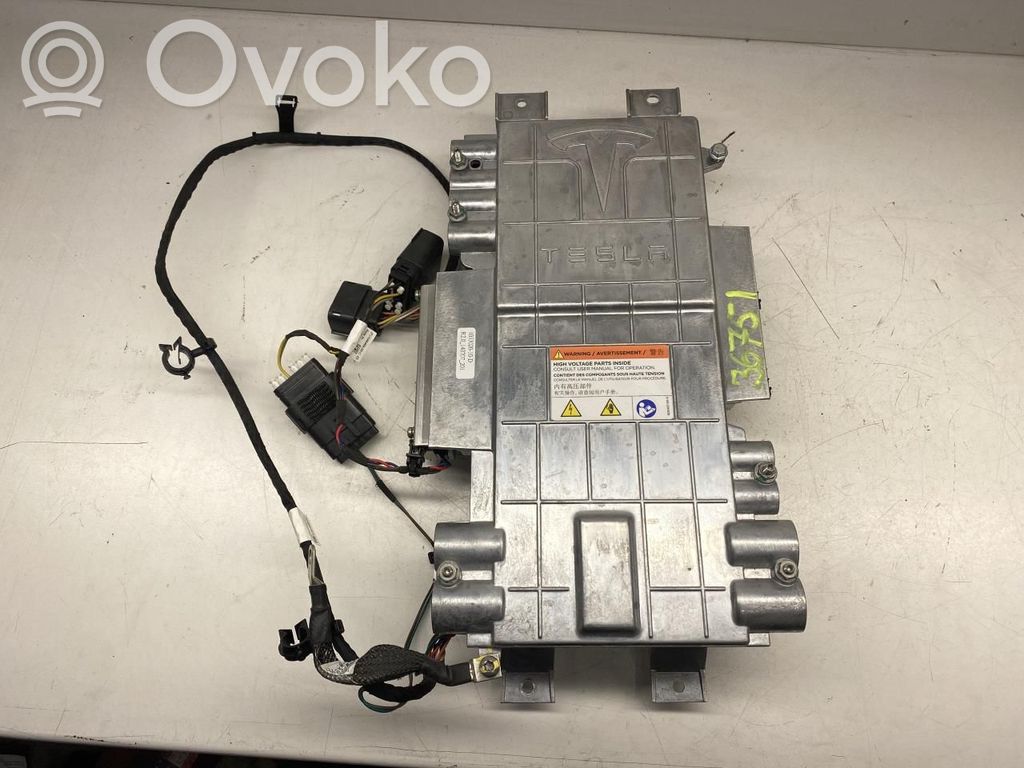 Tesla Model S High voltage junction box 