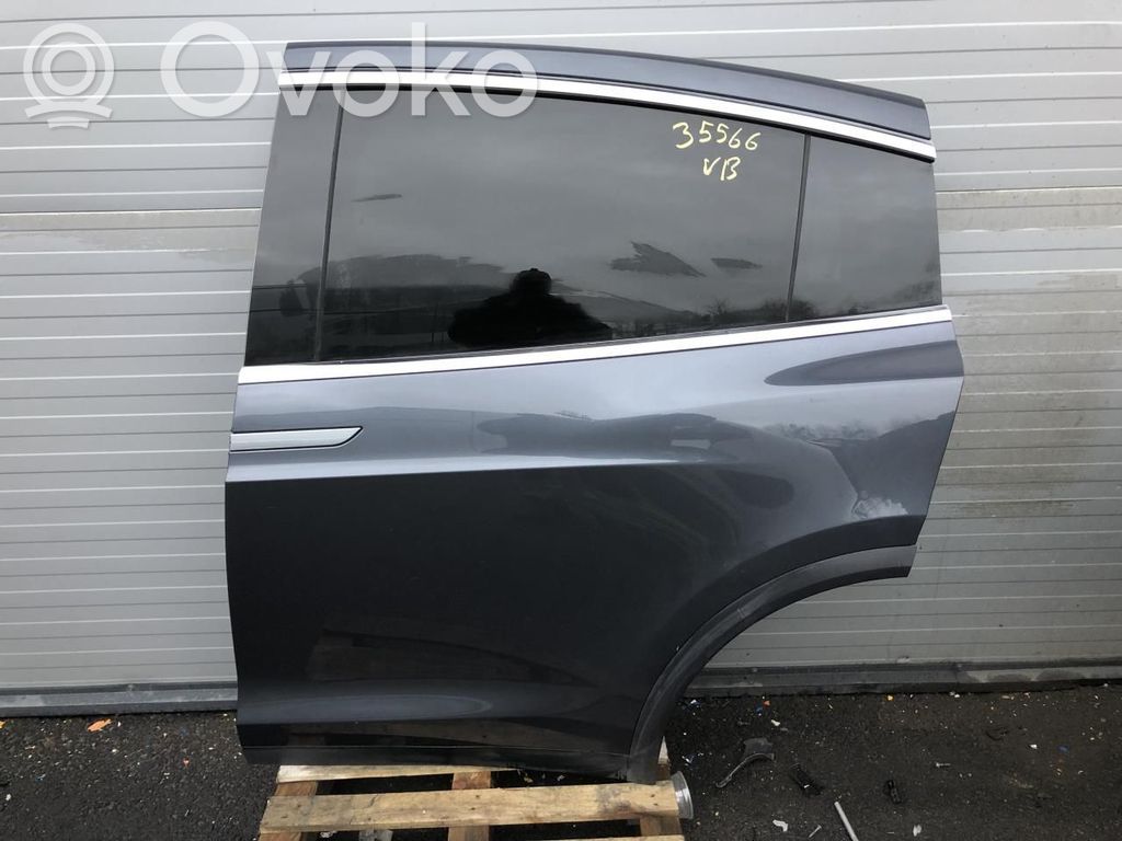 Tesla Model X Galinės durys 