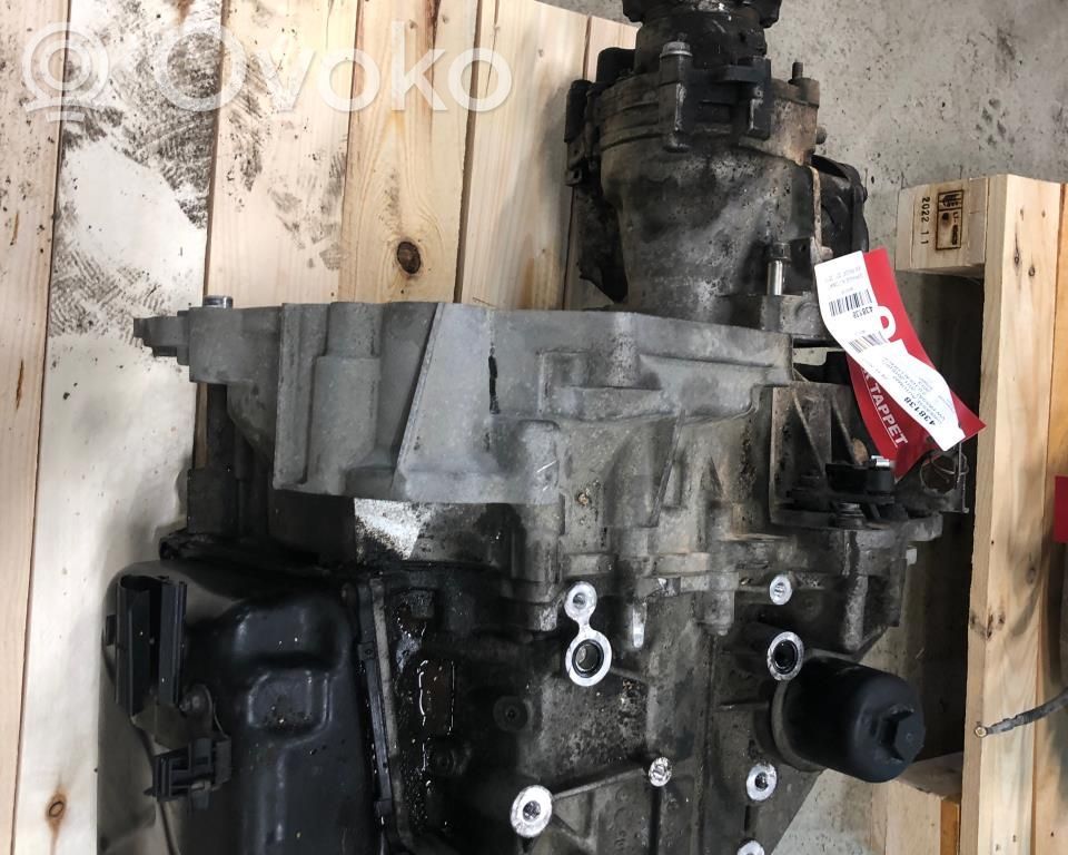 Volkswagen PASSAT B7 Caja de cambios automática 
