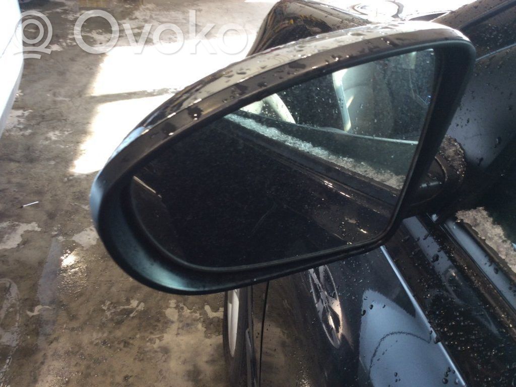 Nissan Qashqai Elektryczne lusterko boczne drzwi przednich 