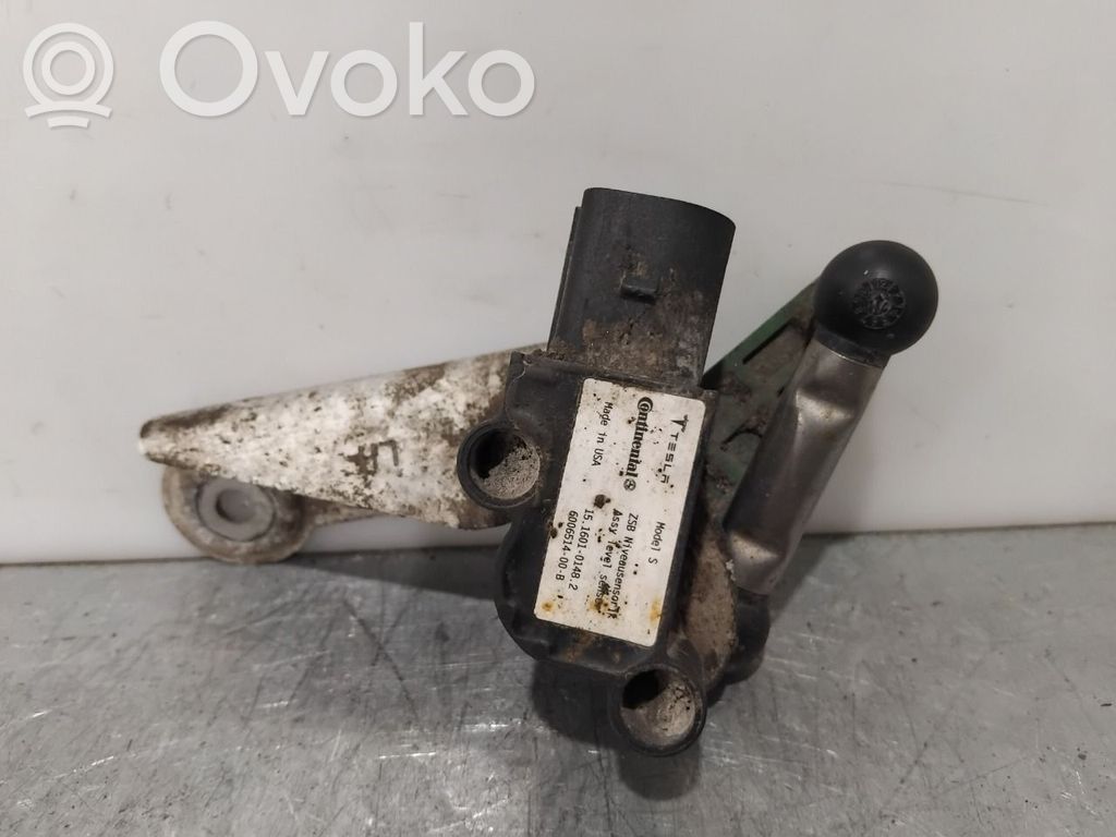 Tesla Model S Air suspension front height level sensor 