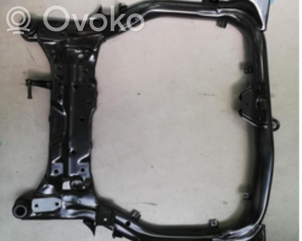 Hyundai i30 Priekinis traversas 