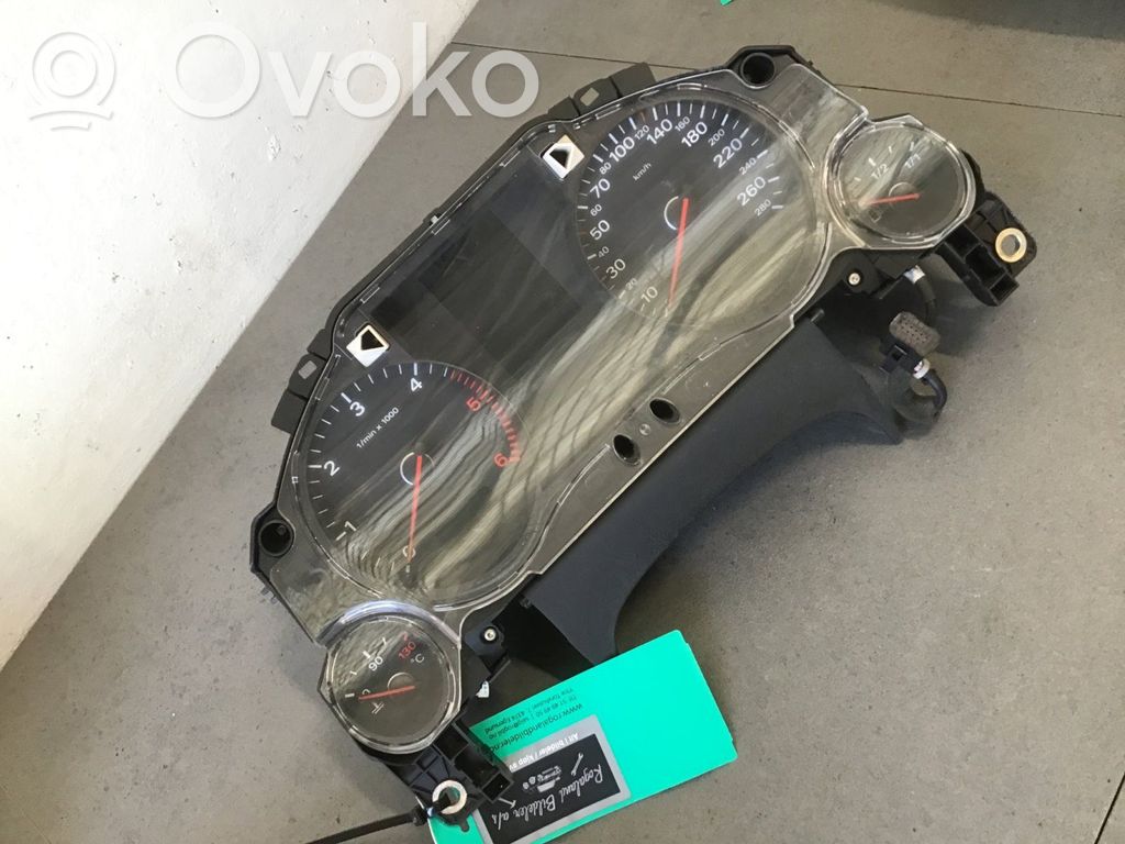 Audi A8 S8 D3 4E Speedometer (instrument cluster) 