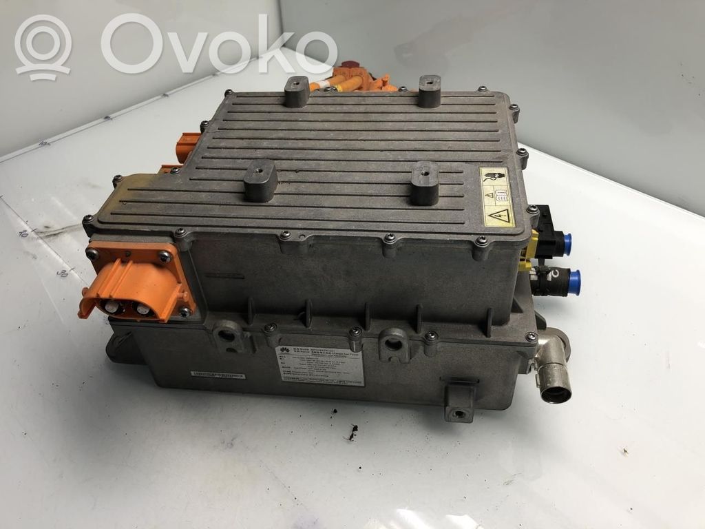Maxus e-Deliver 3 Battery charger (optional) 