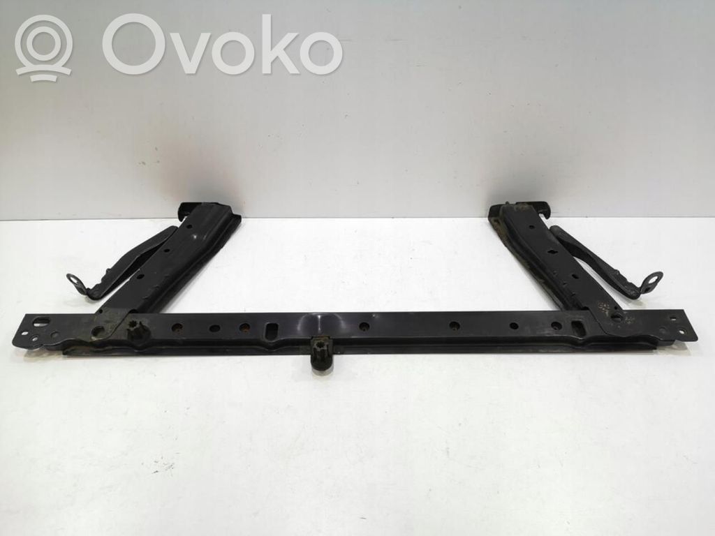 Renault Clio III Front subframe 
