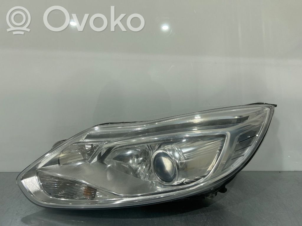 Ford Focus Headlight/headlamp 