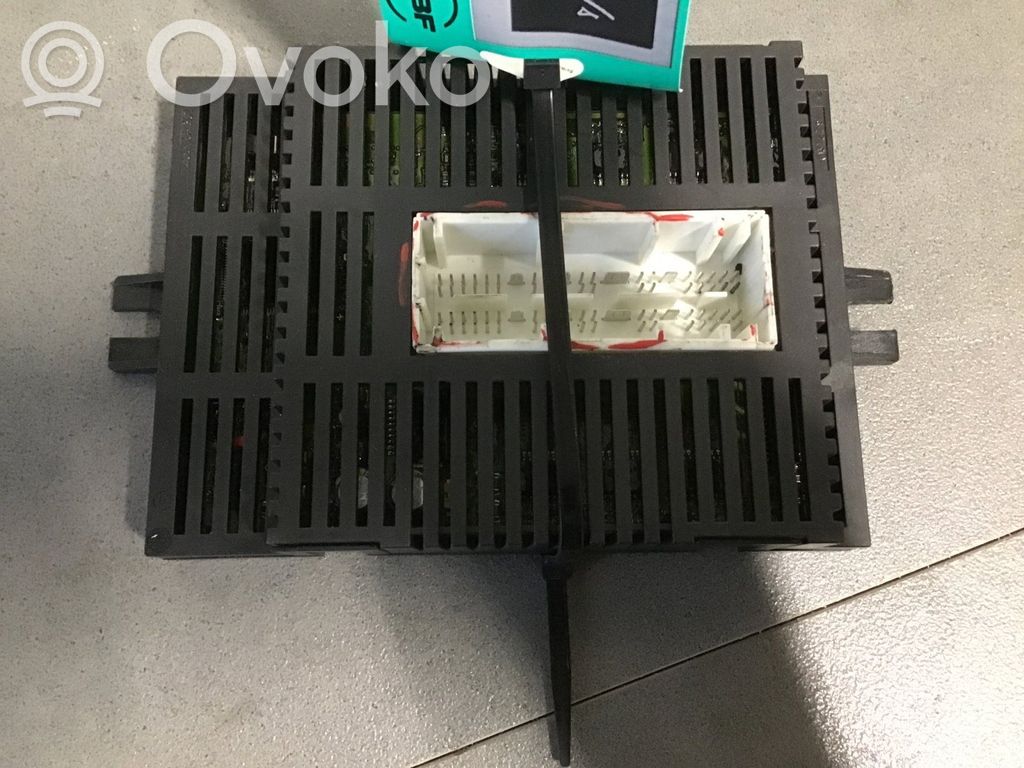 Muut ohjainlaitteet/moduulit   63126937223,6941588,6941588,63126937223,6941588