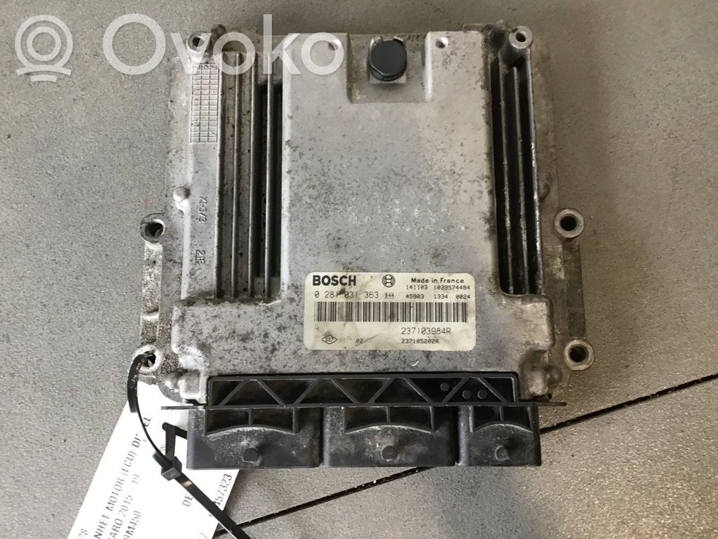 Opel Vivaro Engine control unit/module ECU 