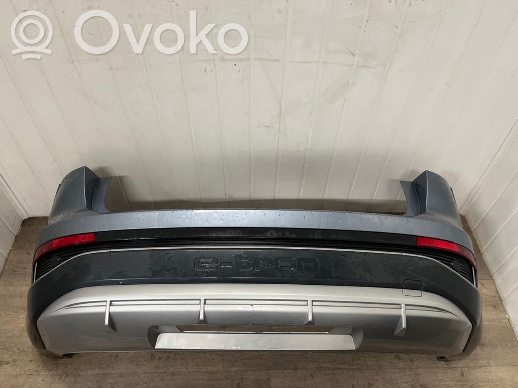Audi Q4 e-tron Bamperis 